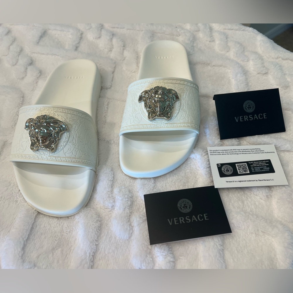 Versace pool slide